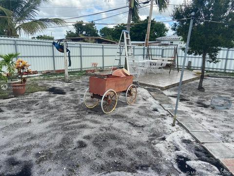 90 E 41st St, Hialeah, FL 33013 photo 9