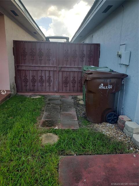 2748 W 74th St, Hialeah, FL 33016 photo 4