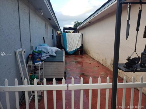 2748 W 74th St, Hialeah, FL 33016 photo 57