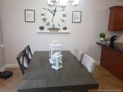 2748 W 74th St, Hialeah, FL 33016 photo 21