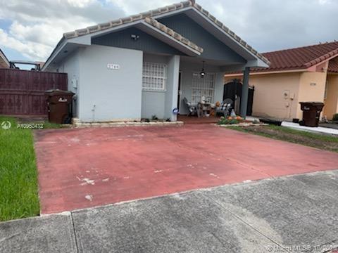 2748 W 74th St, Hialeah, FL 33016 photo 3