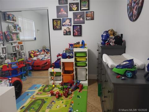 2748 W 74th St, Hialeah, FL 33016 photo 48