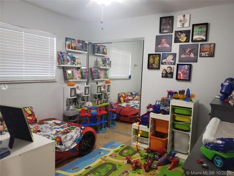 2748 W 74th St, Hialeah, FL 33016 photo 45