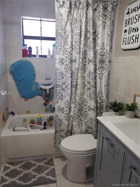 2748 W 74th St, Hialeah, FL 33016 photo 42