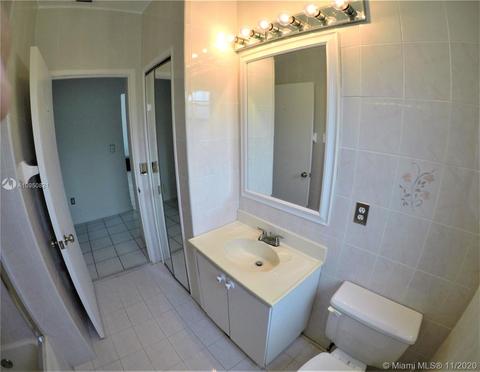 9554 Byron Ave, Surfside, FL 33154 photo 22