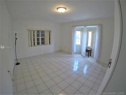 9554 Byron Ave, Surfside, FL 33154 photo 16