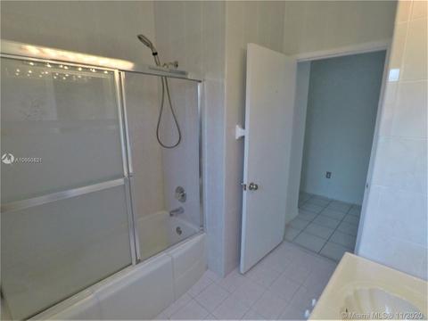 9554 Byron Ave, Surfside, FL 33154 photo 19