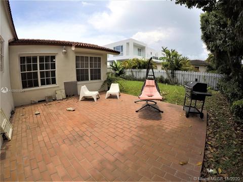 9554 Byron Ave, Surfside, FL 33154 photo 28