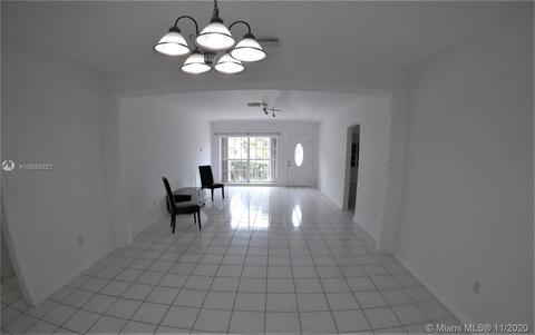 9554 Byron Ave, Surfside, FL 33154 photo 6