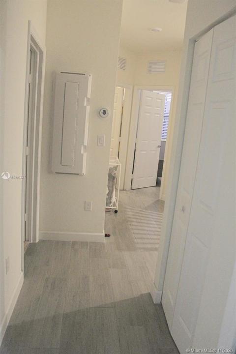 Undisclosed, Hialeah, FL 33018 photo 16