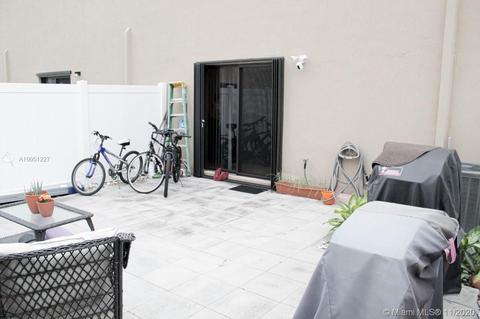Undisclosed, Hialeah, FL 33018 photo 7