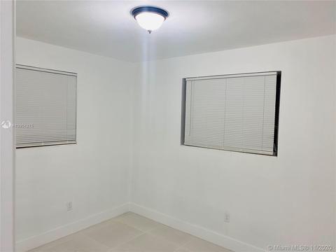 715 E 38th St, Hialeah, FL 33013 photo 10