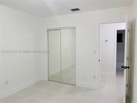 715 E 38th St, Hialeah, FL 33013 photo 15
