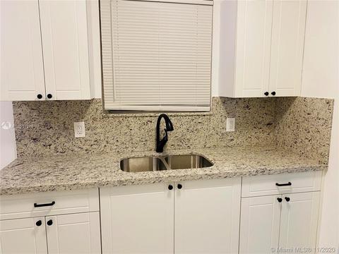 715 E 38th St, Hialeah, FL 33013 photo 6