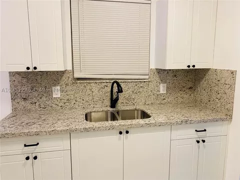 715 E 38th St, Hialeah, FL 33013 photo 6