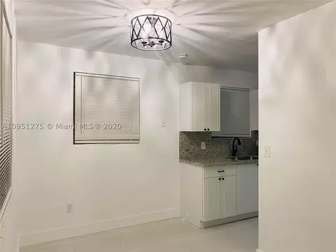 715 E 38th St, Hialeah, FL 33013 photo 5