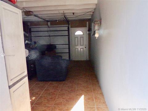 7345 Pine Valley Dr, Hialeah, FL 33015 photo 25