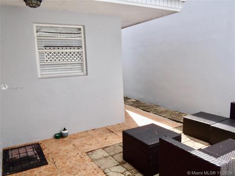 7345 Pine Valley Dr, Hialeah, FL 33015 photo 22