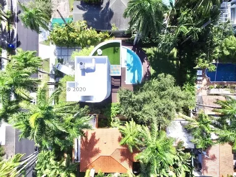 3520 E Fairview St, Miami, FL 33133 photo 1