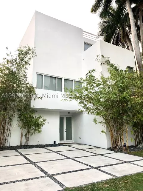 3520 E Fairview St, Miami, FL 33133 photo 12