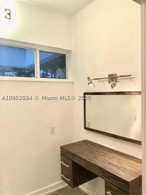 3520 E Fairview St, Miami, FL 33133 photo 32
