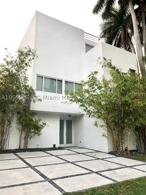 3520 E Fairview St, Miami, FL 33133 photo 11