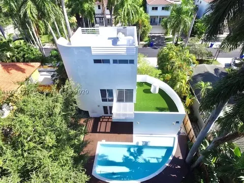 3520 E Fairview St, Miami, FL 33133 photo 5