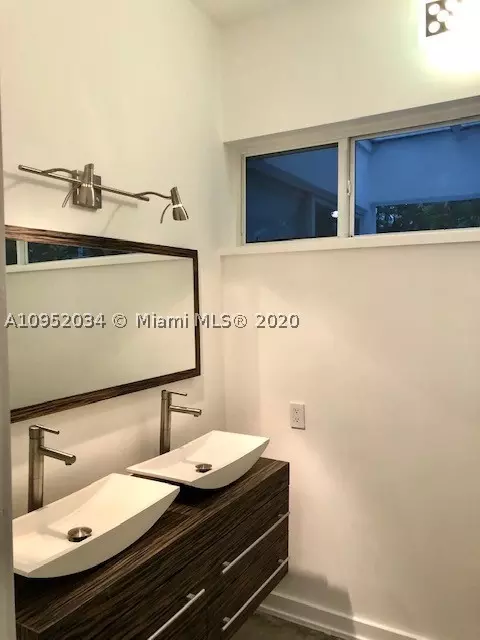 3520 E Fairview St, Miami, FL 33133 photo 31