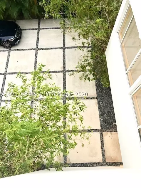 3520 E Fairview St, Miami, FL 33133 photo 58
