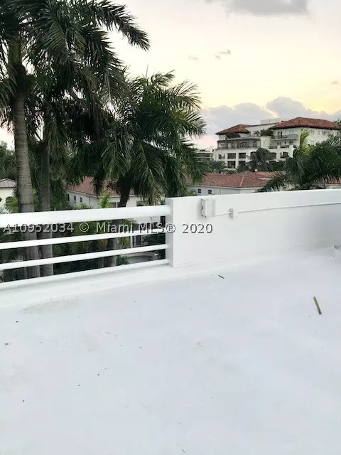 3520 E Fairview St, Miami, FL 33133 photo 52