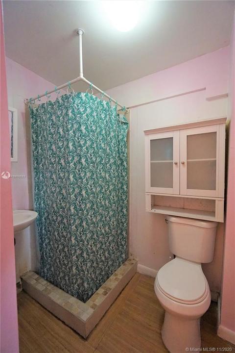 420 E 62nd St, Hialeah, FL 33013 photo 49