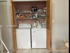 2529 W 70th Pl, Hialeah, FL 33016 photo 11