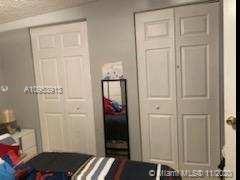 2529 W 70th Pl, Hialeah, FL 33016 photo 8
