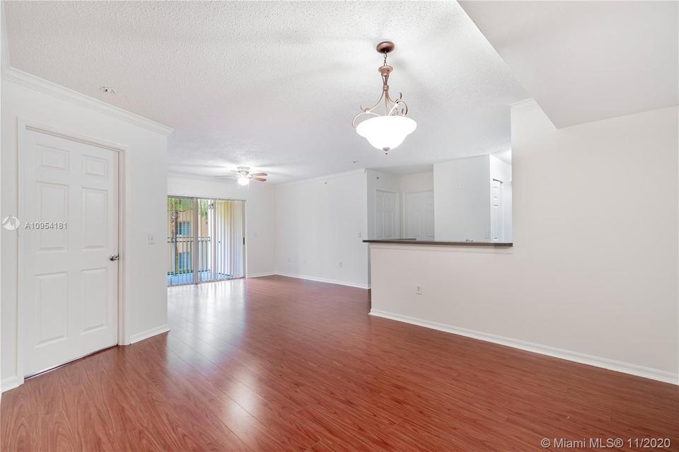  2427 Centergate Dr #204, Miramar, FL 33025 photo 5