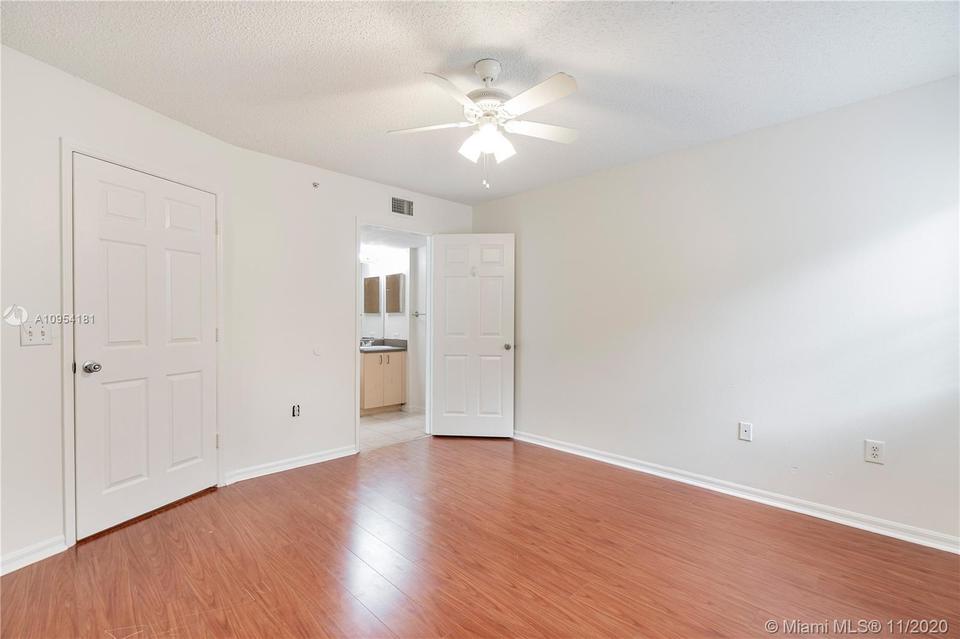  2427 Centergate Dr #204, Miramar, FL 33025 photo 16