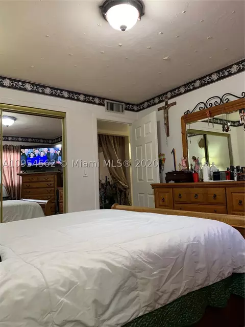 55 E 11th St #27, Hialeah, FL 33010 photo 20