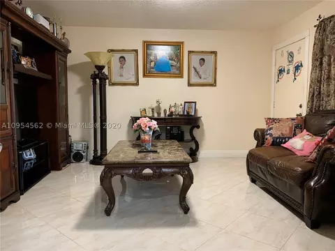 55 E 11th St #27, Hialeah, FL 33010 photo 4