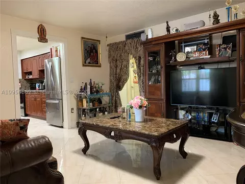 55 E 11th St #27, Hialeah, FL 33010 photo 6