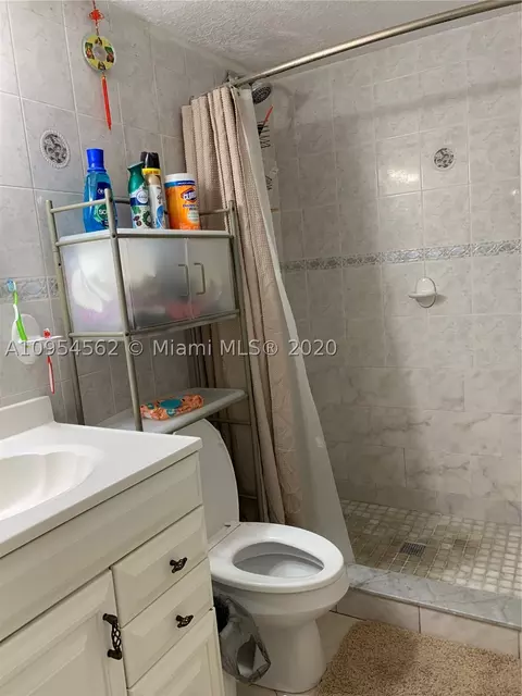 55 E 11th St #27, Hialeah, FL 33010 photo 24