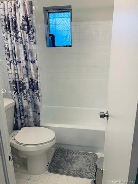 5831 Taft St, Hollywood, FL 33021 photo 6