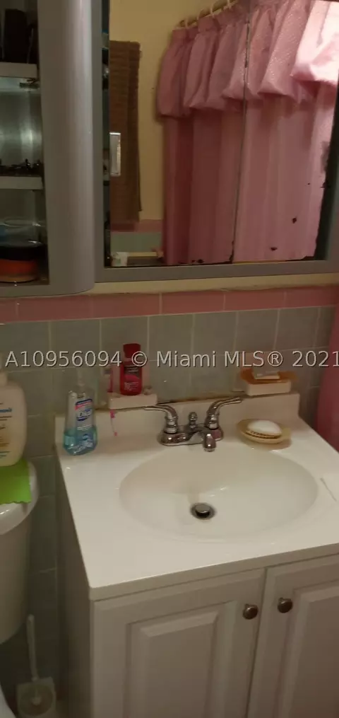 3140 E 6th Ave, Hialeah, FL 33013 photo 10