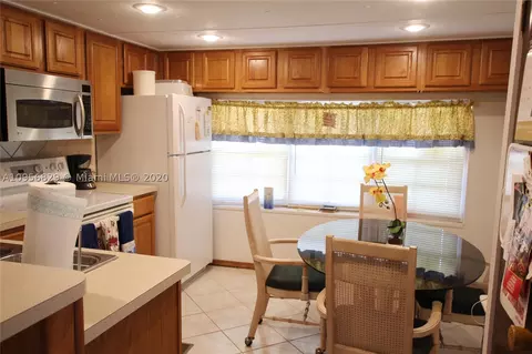 1064 25th St, Okeechobee, FL 34974 photo 7