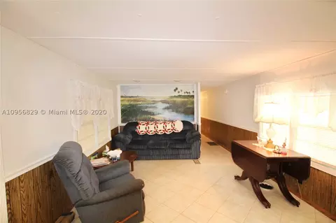 1064 25th St, Okeechobee, FL 34974 photo 9