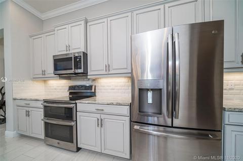 4622 SW Millbrook Ln, Stuart, FL 34997 photo 4
