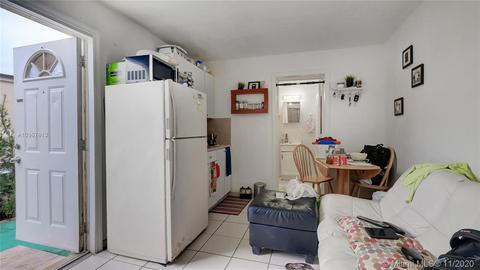661 E 60th St, Hialeah, FL 33013 photo 22