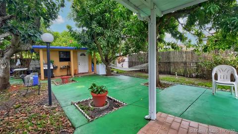 661 E 60th St, Hialeah, FL 33013 photo 29