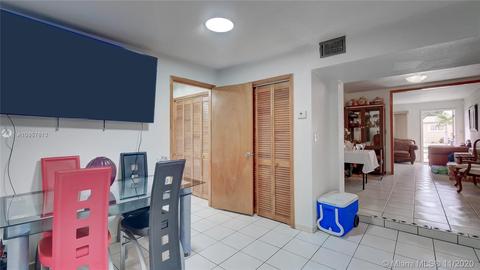 661 E 60th St, Hialeah, FL 33013 photo 13