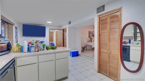 661 E 60th St, Hialeah, FL 33013 photo 19