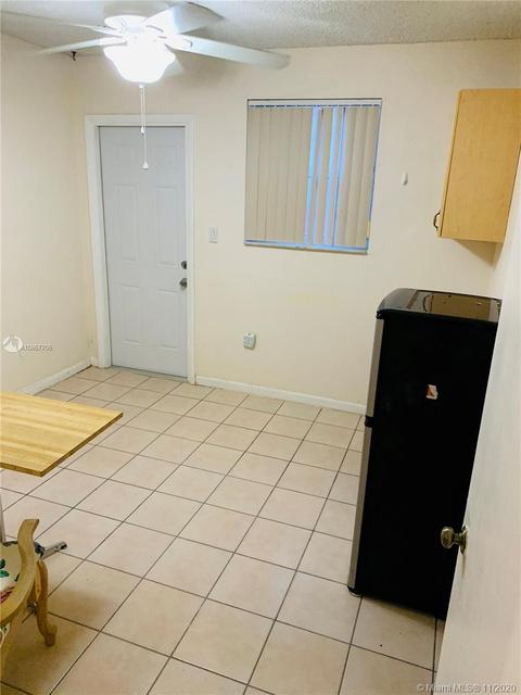 1341 W 40th St, Hialeah, FL 33012 photo 6