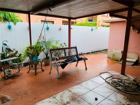 1341 W 40th St, Hialeah, FL 33012 photo 9